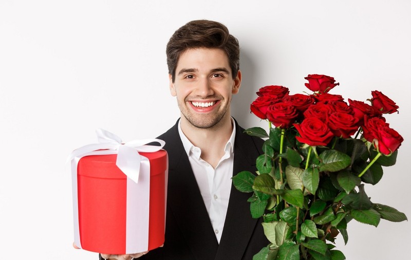 Valentine's Day 2024: Surprinde-ți iubirea cu cadouri de vis!