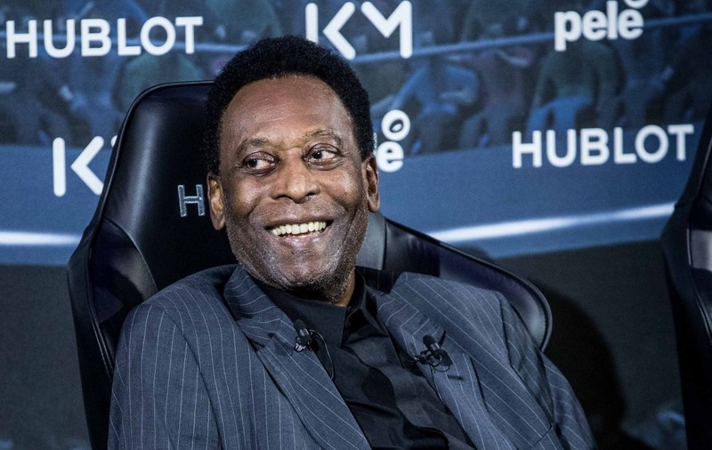 Legendarul Pele a ieşit de la terapie intensivă după 10 zile de la operația de cancer la colon