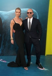 Hollywood, CA - The Meg Premiere held at The TCL Chinese Theatre in Hollywood, California. Pictured: Rosie Huntington-Whiteley, Jason Statham BACKGRID USA 6 AUGUST 2018 BYLINE MUST READ: MediaPunch / BACKGRID USA: +1 310 798 9111 / usasales@backgrid.com UK: +44 208 344 2007 / uksales@backgrid.com *UK Clients - Pictures Containing Children Please Pixelate Face Prior To Publication*