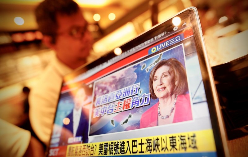 Avionul lui Nancy Pelosi, urmărit de sute de mii de oameni în timp real, în zborul spre Taiwan