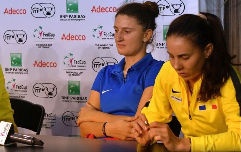 VIDEO | Româncele au plâns după semifinala cu Franța din Fed Cup: ”Îi mulțumim Simonei pentru dăruire”