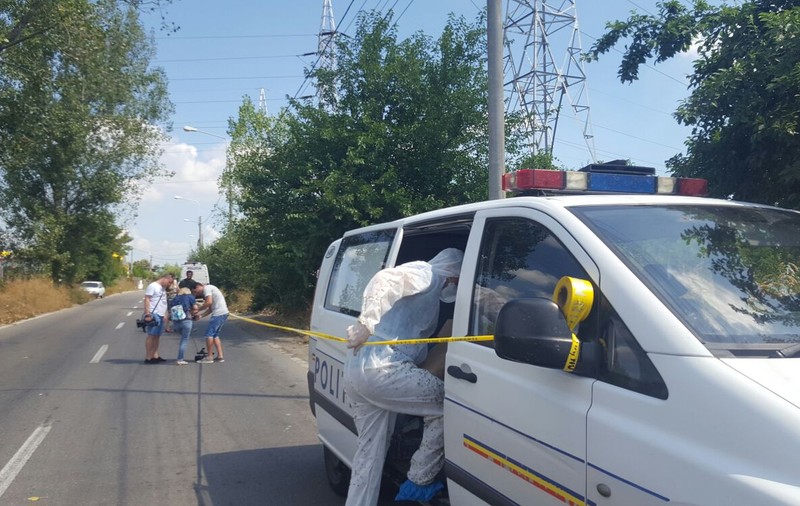 Dublă crimă, urmată de sinucidere, în județul Bacău. Un bărbat a ucis o femeie și pe fiica acesteia de 10 ani, apoi și-a luat viața