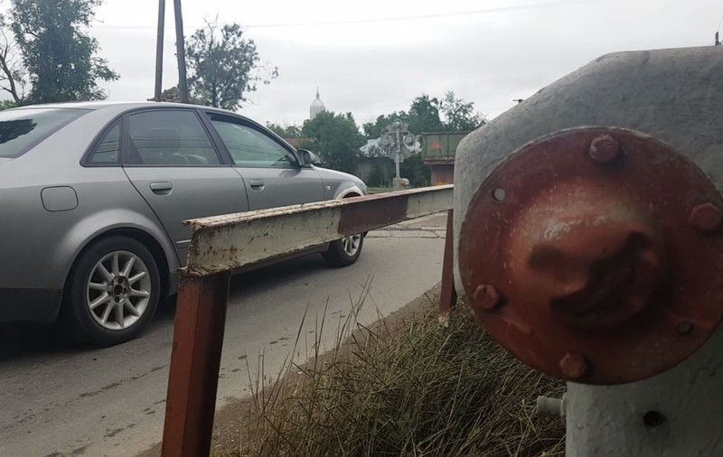 VIDEO / ”Punctele morţii” din România: barierele pentru calea ferată, "opţionale" pentru CFR