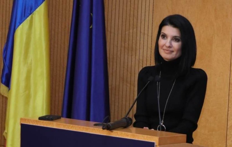 Lavinia Șandru și-a depus candidatura la alegerile prezidențiale I VIDEO