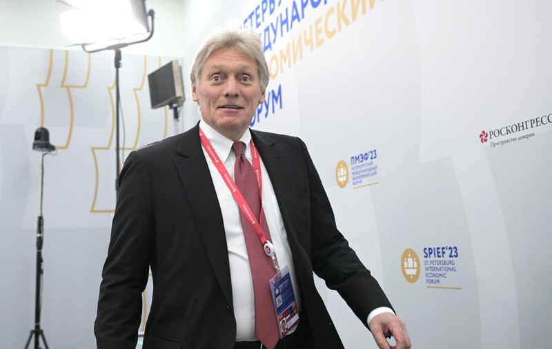 „Sperăm ca dezvoltarea acestor relaţii să nu fie îndreptată împotriva noastră”. Kremlinul denunță iar decizia Turciei în privința comandanților Azov