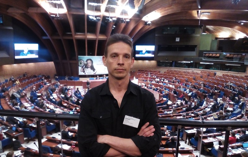 INTERVIU. Un expert de la Kiev explică de ce șansele la limba maternă a românilor din Ucraina sunt mici. „S-a negociat real doar cu Ungaria”