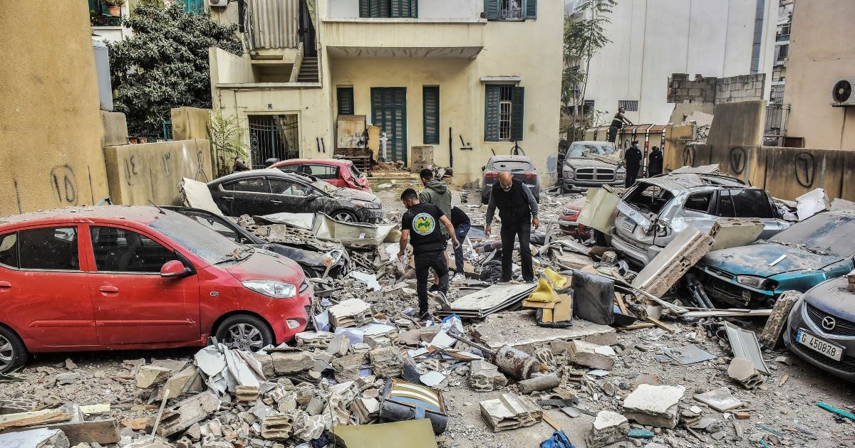 Israelul a bombardat Beirutul duminică