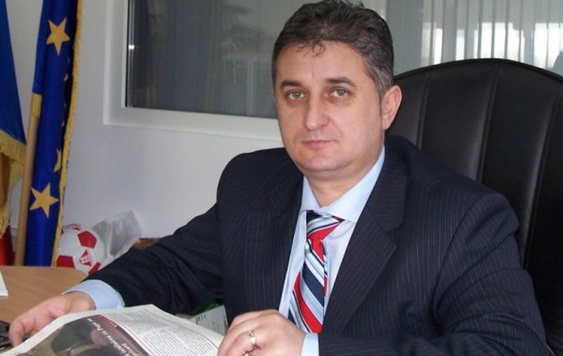 Exclusivitate | Vrea să ducă gratis morţii din Ungaria la familiile lor