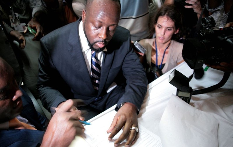 Wyclef Jean şi-a depus candidatura la preşedinţia statului Haiti