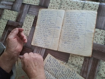 Caietul Lenuței cu rețete și colinde