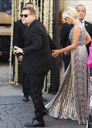 James Corden și Julia Carey (EPA)