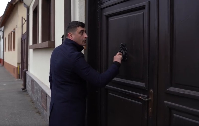 George Simion a mers acasă la ministrul sănătății: „Nu se găsesc antivirale în farmacii”