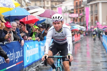 May 10, 2023, Atripalda, Italia: Foto Gian Mattia D'Alberto / LaPresse 10 Maggio 2023 - Atripalda, Italia - Sport - Ciclismo - Giro dâ€™Italia 2023 - Edizione 106 - Tappa 5 - Atripalda - Salerno Nella foto: CAVENDISH Mark(GBR)ASTANA QAZAQSTAN TEAM..May 10, 2023 Atripalda, Italy - Sport - Cycling - Giro dâ€™Italia 2023 - 106th Edition - Stage 5 - Atripalda - Salerno In the pic: CAVENDISH Mark(GBR)ASTANA QAZAQSTAN TEAM (Credit Image: © Gian Mattia D'Alberto/LaPresse via ZUMA Press)