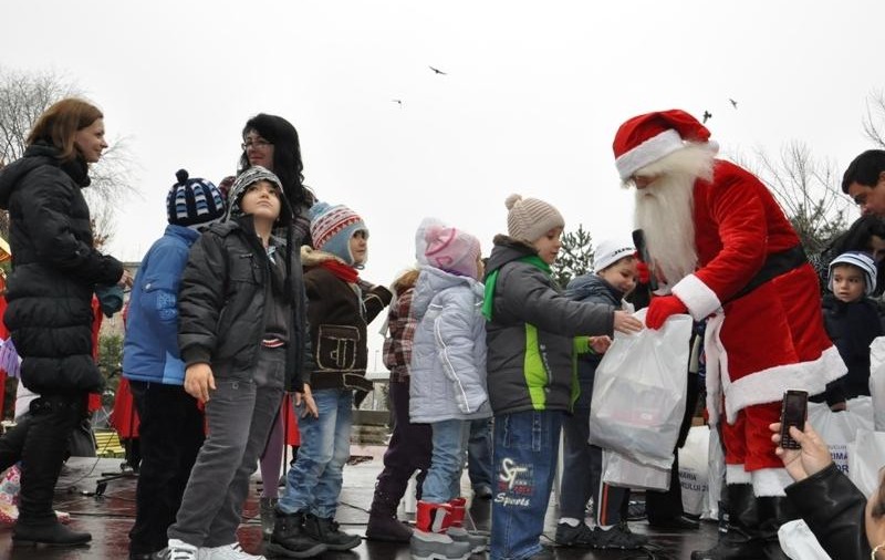 Vezi ce primar a fost Moş Crăciun pentru o zi 