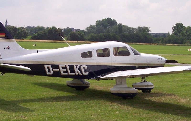 Două adolescente de 14 ani au murit în urma unui accident aviatic din Elveția