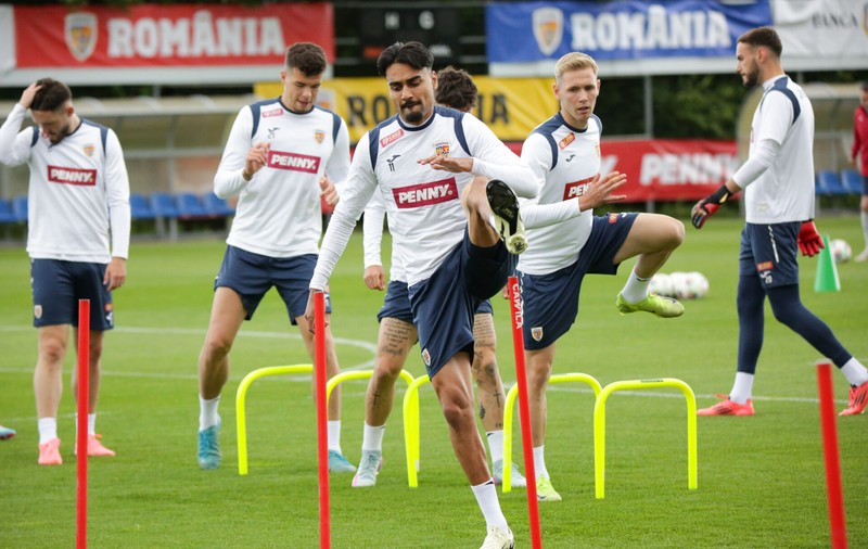 Ștefan Baiaram ratează Euro U21 din Slovacia din cauza unei accidentări. Fotbalistul Craiovei are o poveste emoționantă, după ce a fost abandonat la 6 luni: „E un ghinionist”