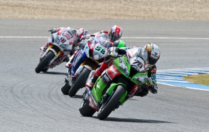 MOTOCICLISM: Patru piloţi îşi fac debutul la clasa regină!