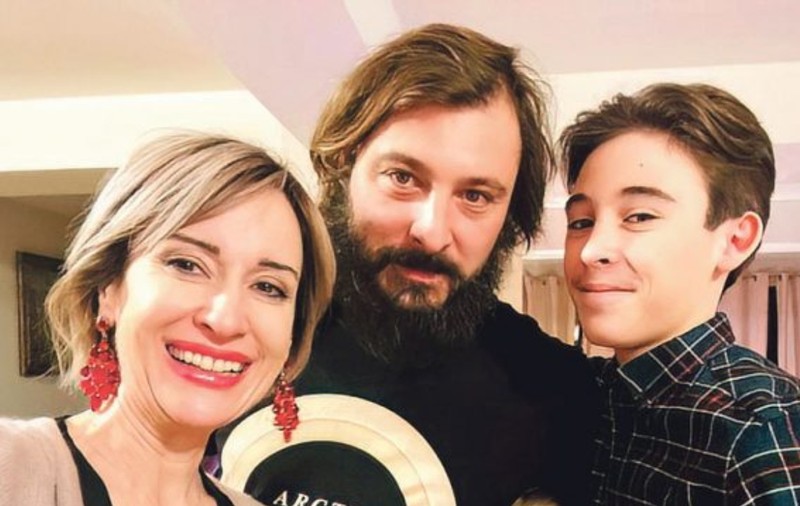 Cu ce se ocupă fiul cel mare al actriței Medeea Marinescu. Luca își urmează propriul drum: „Părinții mei sunt foarte deschiși”