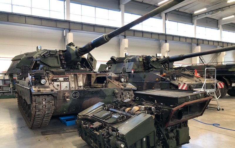 Satu Mare devine nod logistic militar-cheie: Rheinmetall mută la granița României cu Ucraina reparațiile blindatelor Marder