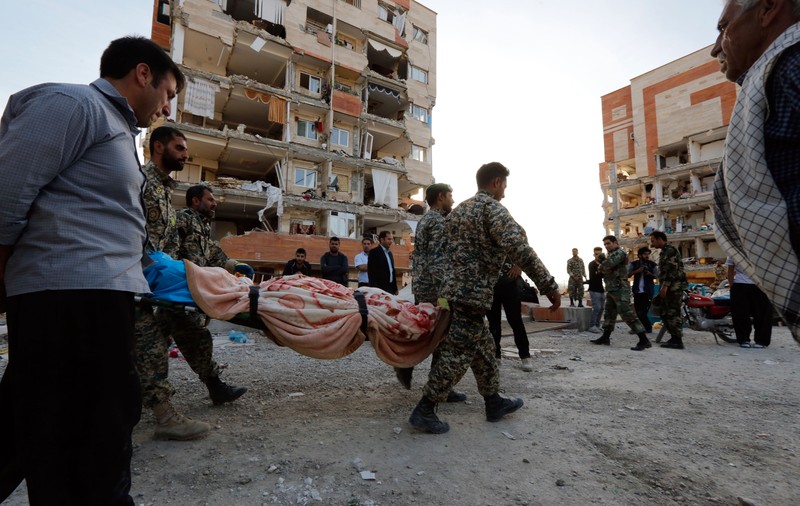 Bilanțul victimelor cutremurului din Irak și Iran a depășit 530 de morți