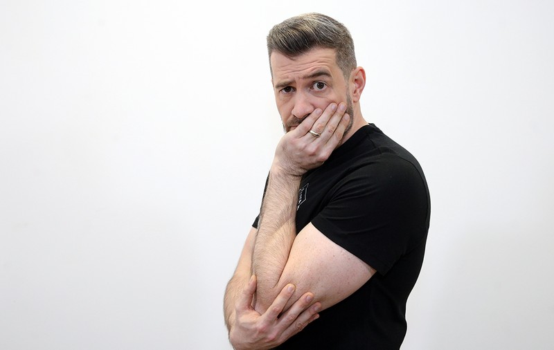 Starea Libertății | Dragoș Pătraru crede că partidele, inclusiv USR, au picat testul libertății presei. Cine e „Mitralieră al USR”