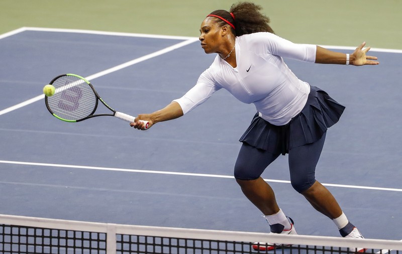 Serena Williams s-a întors. A pierdut, dar echipa de Fed Cup a SUA a trecut de Olanda în Grupa Mondială
