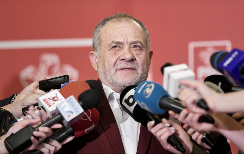 Dumitru Buzatu rămâne în arest preventiv în dosarul mitei de 1,25 milioane de lei, a decis Tribunalul Vaslui. Decizia poate fi contestată