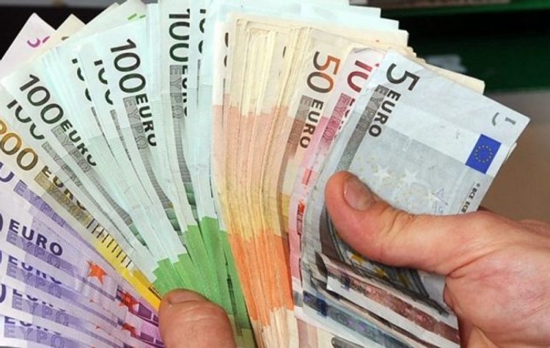 Curs valutar 20 ianuarie 2020 | Leul se apreciază ușor față de euro