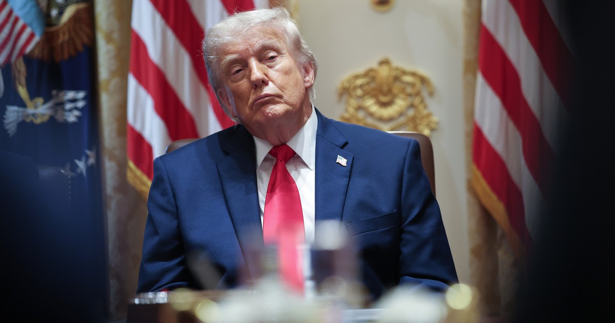 Donald Trump în timpul unei ședințe de cabinet la Casa Albă.