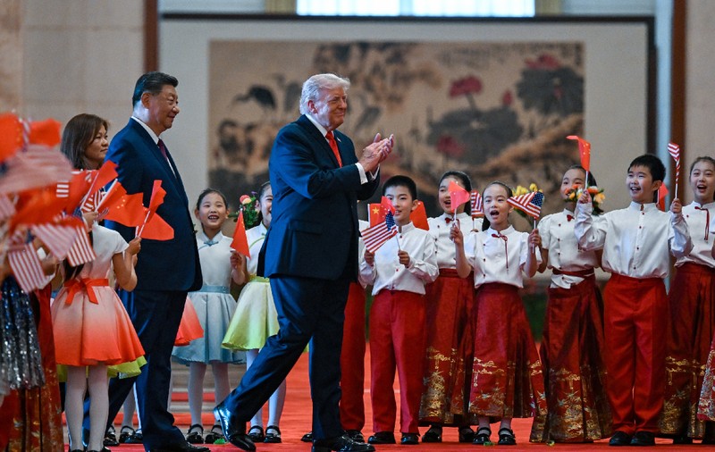 Xi Jinping îl primește pe Donald Trump cu mare fast la Beijing: „Ar trebui să fim parteneri, nu rivali”
