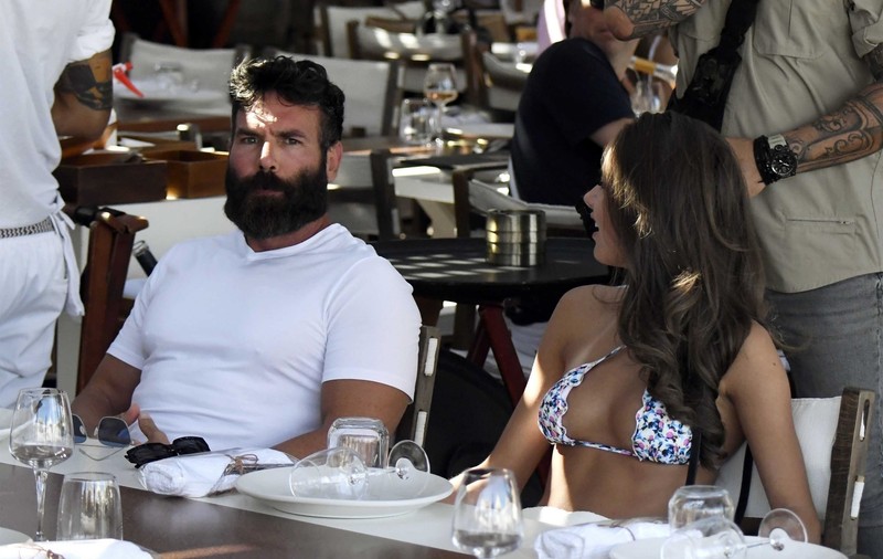 Jucătorul de poker Dan Bilzerian, noi declarații controversate: „Israelul este cea mai proastă organizație teroristă de pe planetă. Hamas luptă pentru țara lor”