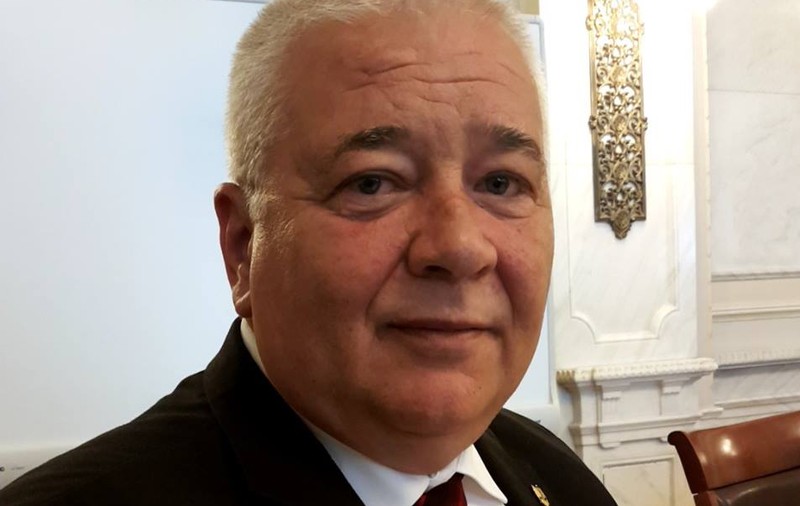 Senatorul Marius Nicoară își anunță trecerea la ALDE: ”Nu e o trădare a PNL, am ales să mă alătur vechilor mei colegi liberali”
