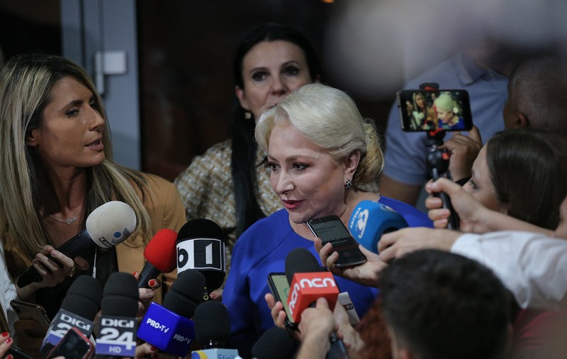 Viorica Dăncilă anunţă că nu demisionează din funcţia de premier