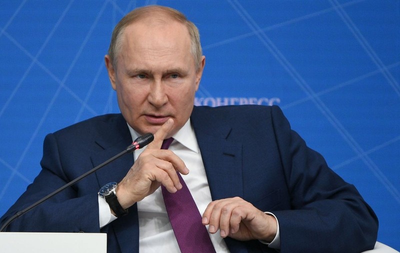 „Putin vrea ca noi să simțim că n-avem timp - când și el are un ceas care ticăie”