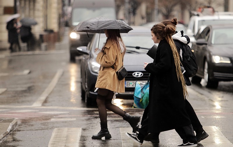 Prognoza meteo pentru următoarele două săptămâni. Temperaturile scad din nou, anunță meteorologii