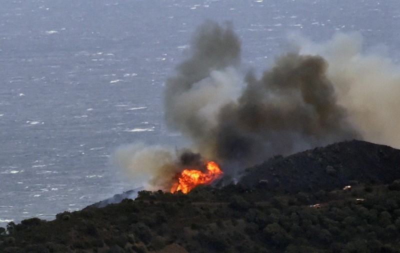 Un incendiu de vegetație a distrus peste 1.000 de hectare la granița dintre Spania și Franța. Urmează „o vară 2023 extrem de dificilă”