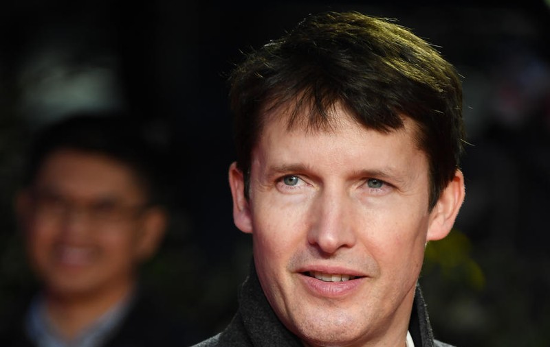 Drama cântărețului James Blunt. Tatăl său are nevoie de un transplant de rinichi