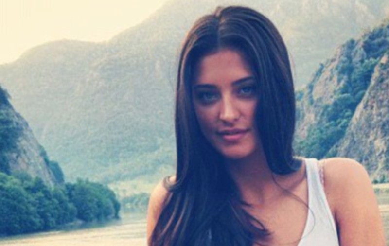 ANTONIA a zâmbit şi fanii AU FOST FERMECAŢI! Descoperă CE I-A ÎNNEBUNIT la această poză | FOTO
