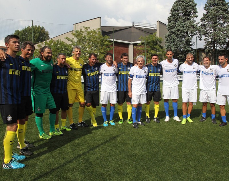 Cristi Chivu se menține în formă. A jucat fotbal cu foștii colegi de la Inter | GALERIE FOTO