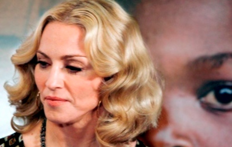 Madonna primeşte o lovitură de graţie în procesul de adopţie
