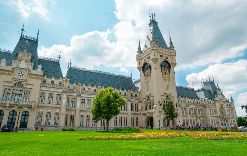 4 orașe din România pe care să le vizitezi în orice sezon