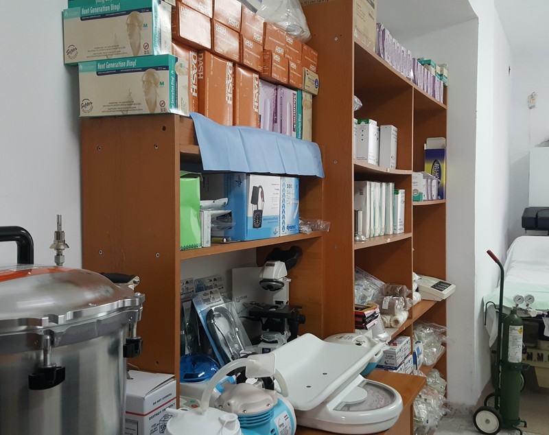 Prima clinică destinată special romilor a fost deschisă într-o biserică din Sibiu GALERIE FOTO