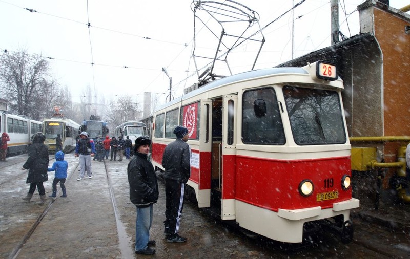 Parada tramvaielor de epocă în București! 120 de ani de la inaugurarea primei linii electrice | FOTO 