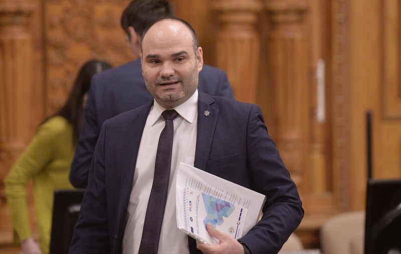 Acuzat de ANI că și-a angajat cumnata pe funcția de consilieră, șeful AEP spune că „nu am încălcat legea”