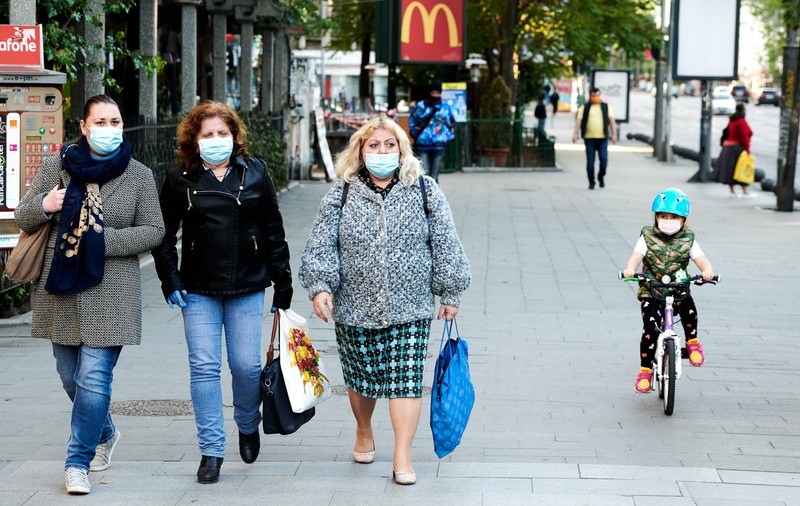 Excepțiile de la purtarea măștii de protecție: persoanele cu anumite afecțiuni, copiii sub 5 ani, elevii și studenții în timpul orelor. Lista completă