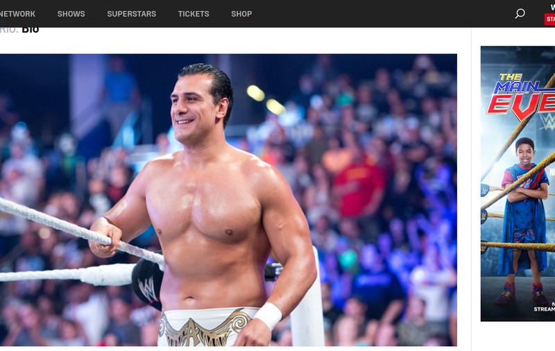 Un megastar din wrestling, arestat pentru agresiune sexuală