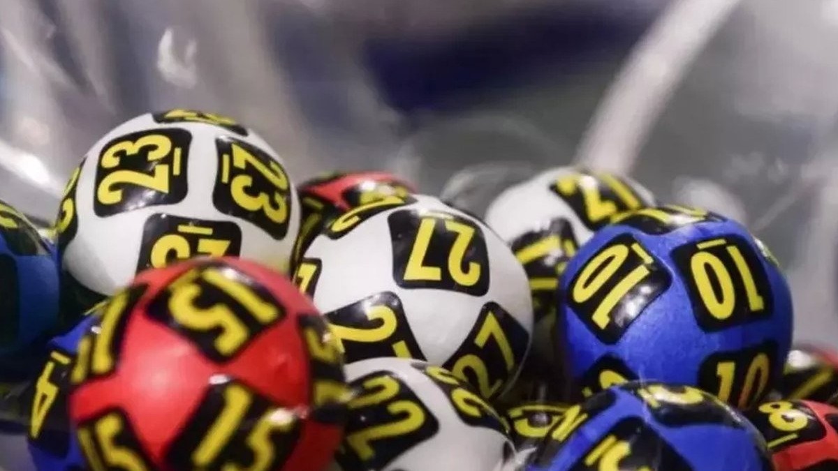 Rezultatele Loto 6/49 din 26 noiembrie. Numerele câștigătoare extrase duminică