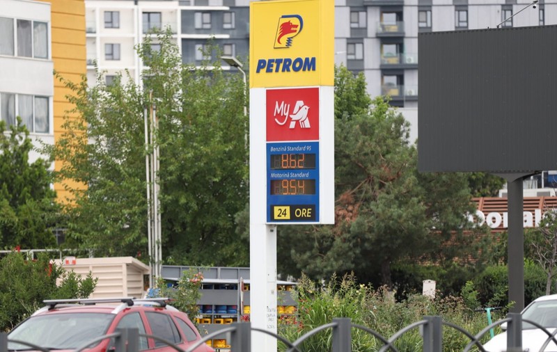 Guvernul ia în calcul o nouă intervenție legislativă asupra prețului carburanților, după discuții cu marii operatori