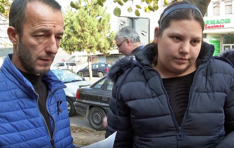 Părinții unui bebeluș care a murit la o lună de la naștere, război deschis cu medicii.  ”Copilul trebuia să fie în viață, alături de noi”