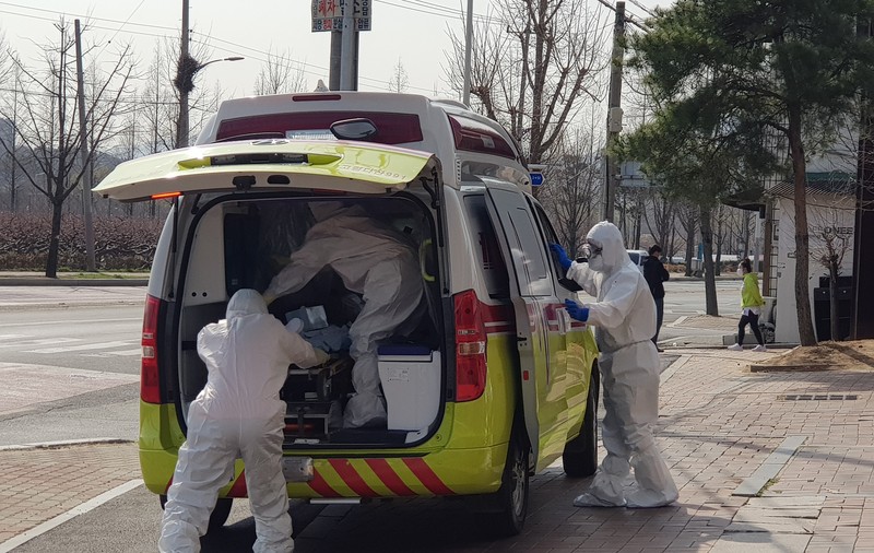 Coreea de Nord, confruntată cu un focar al unei boli intestinale neidentificate. Măsurile luate de Kim Jong Un